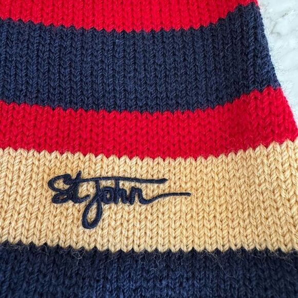 St. John Sport by Marie Gray vintage Navy, Gold, & Red Sweater Vest size M - Picture 5 of 8